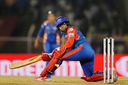 Niki Prasad provides late fight with 25*(23)