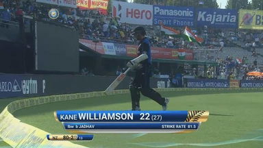 IND vs NZ 2016, 3rd ODI: Kane Williamson Wicket