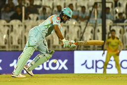 Run-chase special: Evin Lewis' match-winning 55*(23)