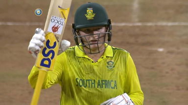 Captain Luus & Lee's brilliant opening century stand