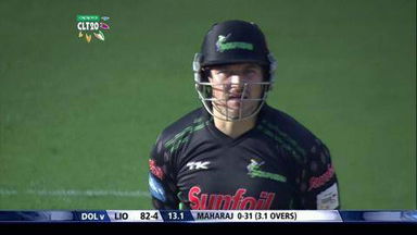M14: DOL vs LIO –  Umar Akmal Six