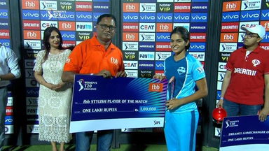 Final: Supernovas vs Velocity – fbb Stylish Player of the Match – Priya Punia