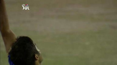 M30: RR vs SRH –  Naman Ojha Wicket