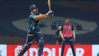 Abhinav Manohar scores a supportive 43(28)