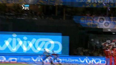 M60: RCB vs SRH – Virat Kohli Six