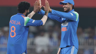 Ravindra Jadeja ends Amir Jangoo's stay