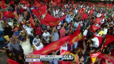 M2: RCB vs MI – Chris Gayle Six