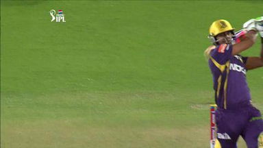 M65: KKR vs PWI – Manoj Tiwary Wicket