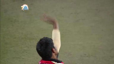 M50: CSK vs SRH – Dwayne Smith Six