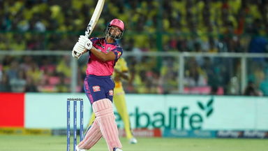 BANG: Yashasvi Jaiswal's glorious pickup shot