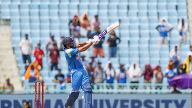 TRADEMARK PULL! Rohit Sharma hammers back-to-back sixes