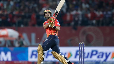 Into the Mountains! Shashank Singh smashes one out of the ground