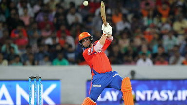 M34: SRH vs GL – Aaron Finch 51*