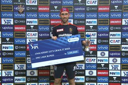 M52: RCB vs SRH  – Unacademy Lets Crack It Sixes of the Match – Glenn Maxwell