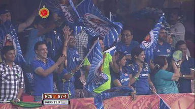 Match 62 RCB vs MI – de Villiers' Wicket
