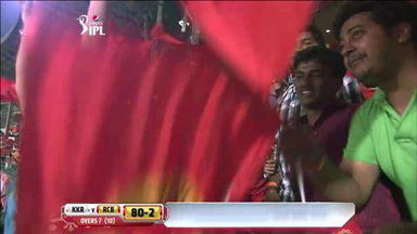 M33: RCB vs KKR – Virat Kohli Six