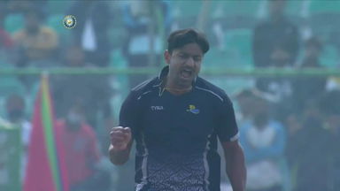 Vijay Hazare Trophy 2021-22, Final, Himachal v Tamil Nadu: Fall of wickets