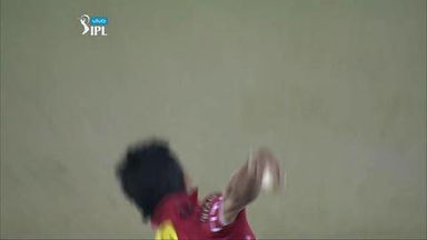 M21: KXIP vs MI – Jos Buttler Wicket