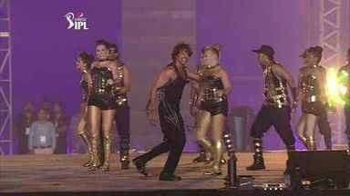 IPL 2015 Opening Nite : Hrithik Roshan lights up Kolkata with an electric perfomance