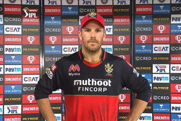 M28: RCB vs KKR – Aaron Finch Interview