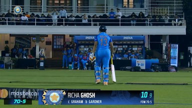 IND-W vs AUS-W 2022, 5TH T20I: Richa Ghosh  Wicket