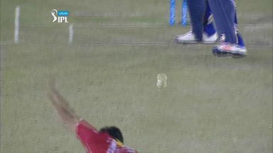 M21: KXIP vs MI – Kieron Pollard Wicket