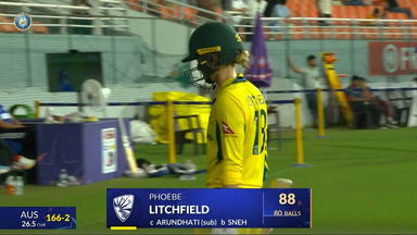 IND-W vs AUS-W 2025, 1st ODI: Phoebe Litchfield Wicket