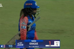 M19 - MI vs RCB: Saika Ishaque Wicket