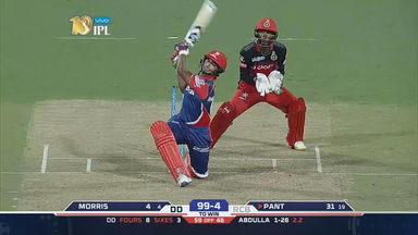 M5: RCB vs DD – Rishabh Pant Six
