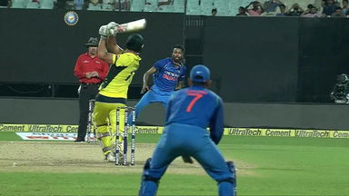IND vs AUS 2017, 2nd ODI: Marcus Stoinis Six