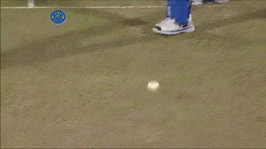 M18: RR vs KXIP – Brad Hodge Wicket
