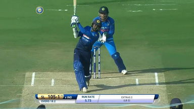IND vs SL 2017, 3rd ODI: Upul Tharanga Six