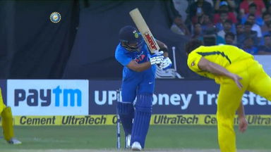 Virat's flick delights Gavaskar