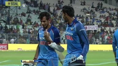 IND vs AUS 2017, 2nd ODI: Yuzvendra Chahal Wicket