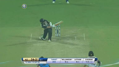 IND vs NZ 2017, 1st T20I: Kane Williamson Six
