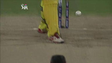 M42: PWI vs CSK – Michael Hussey Wicket