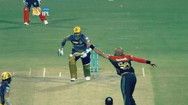 Between Mid-off & Mid-on - The perfect Uthappa boundary