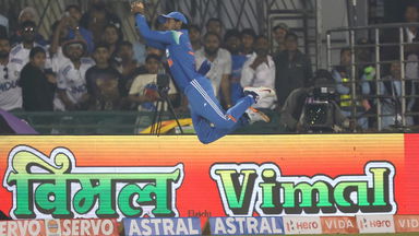 Superman Tilak defies gravity: Almost pulls off a blinder