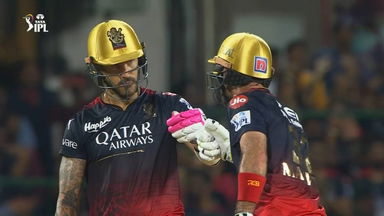 CARNAGE: Maxwell, Du Plessis go berserk against Unadkat