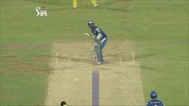 M5: CSK vs MI – Dinesh Karthik Wicket
