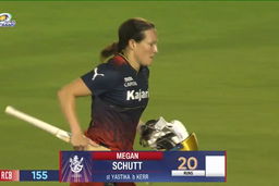 M04- MI vs  RCB: Megan Schutt  Wicket