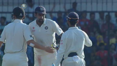 India VS NZ 2016, 3rd Test day 4 - Trent Boult Wicket