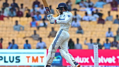 Beautiful Punch and Authoritative Pull: Shubman Gill with two classy shots