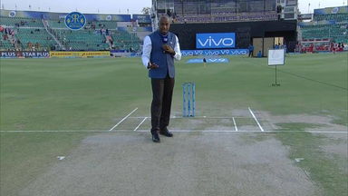 M40: RR vs KXIP – Pitch Report
