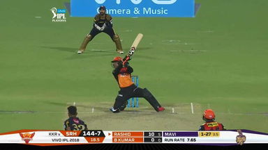 Q2: SRH vs KKR – Rashid Khan Six