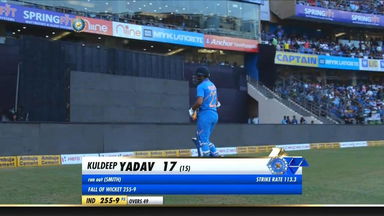 IND vs AUS 2020, 1st ODI: Kuldeep Yadav Wicket
