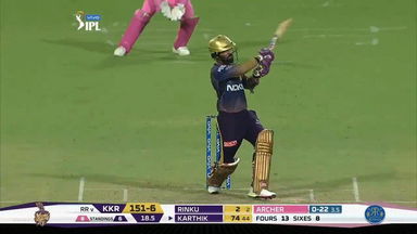 M43: KKR vs RR – Dinesh Karthik Six