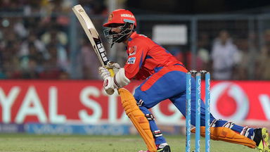 M38: KKR vs GL – Dinesh Karthik 51