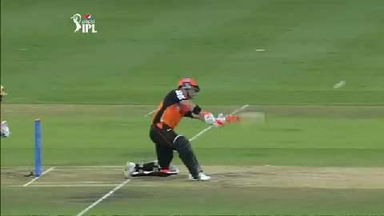 M19: SRH vs KKR – David Warner Six