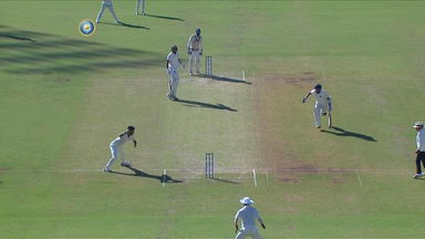Ranji Trophy 2019-20: Madhya Pradesh vs Tamil Nadu - Mihir Hirwani's lucky escape